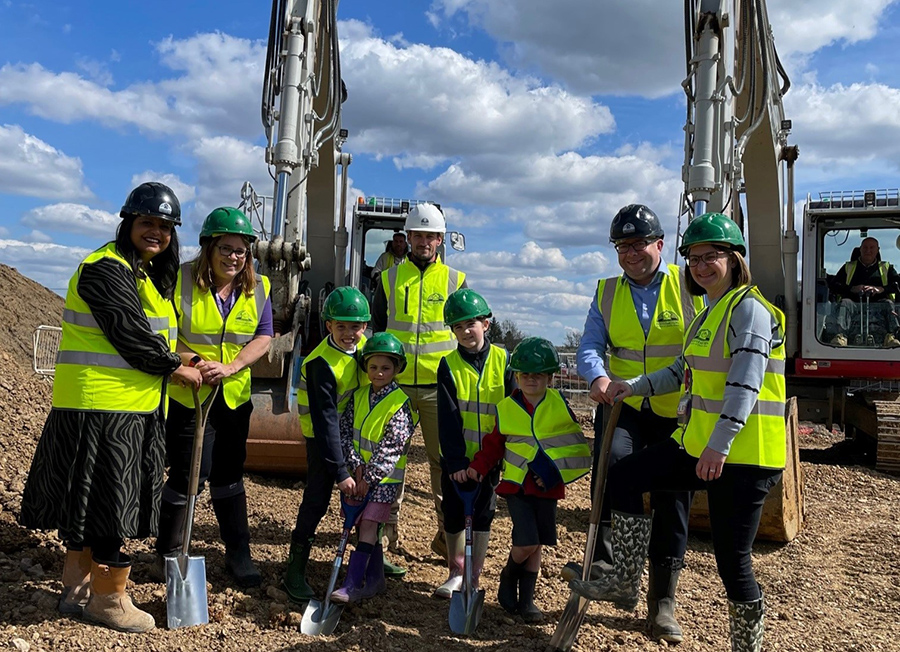 picture of School children break ground at launch of Whitsbury Green in Fordingbridge