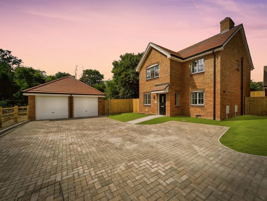 Plot  34, Whitsbury Green