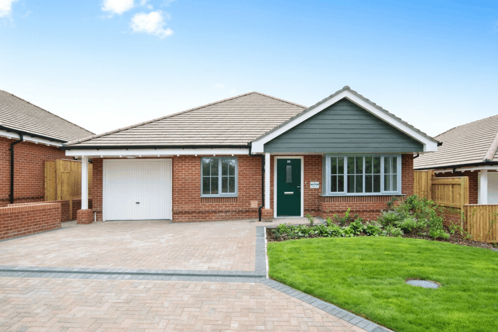 Plot  16, Whitsbury Green