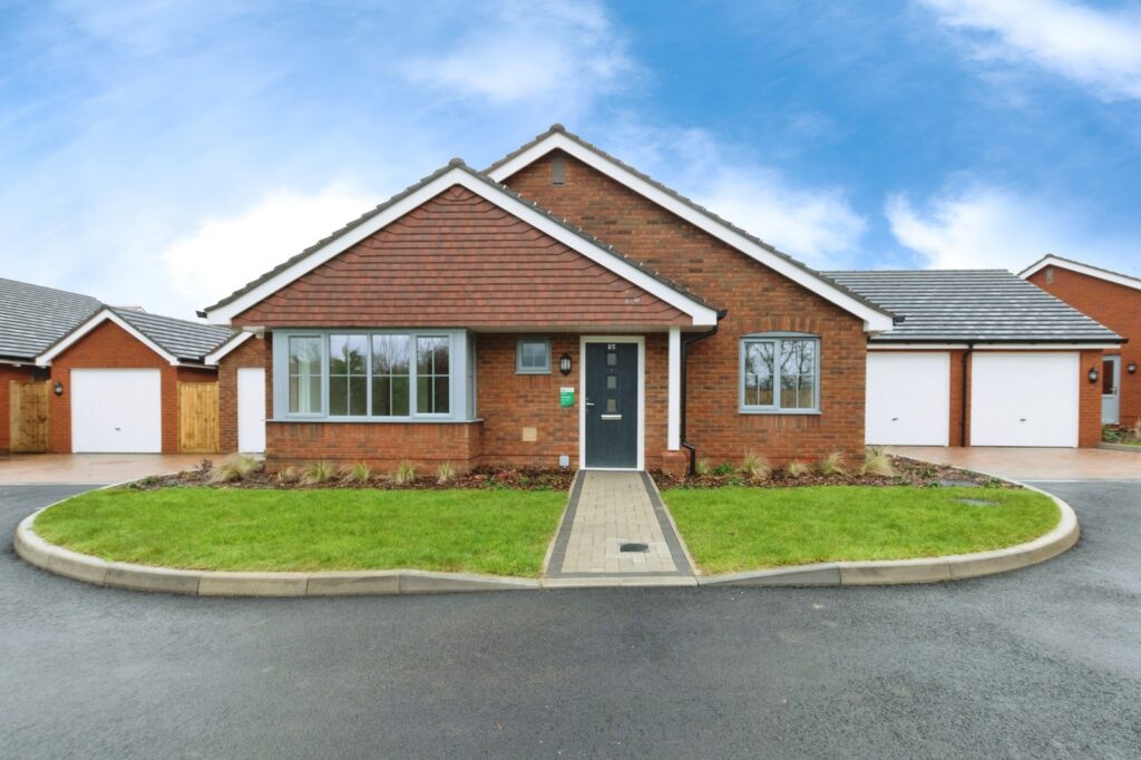 Plot 18, Oakwood Grove